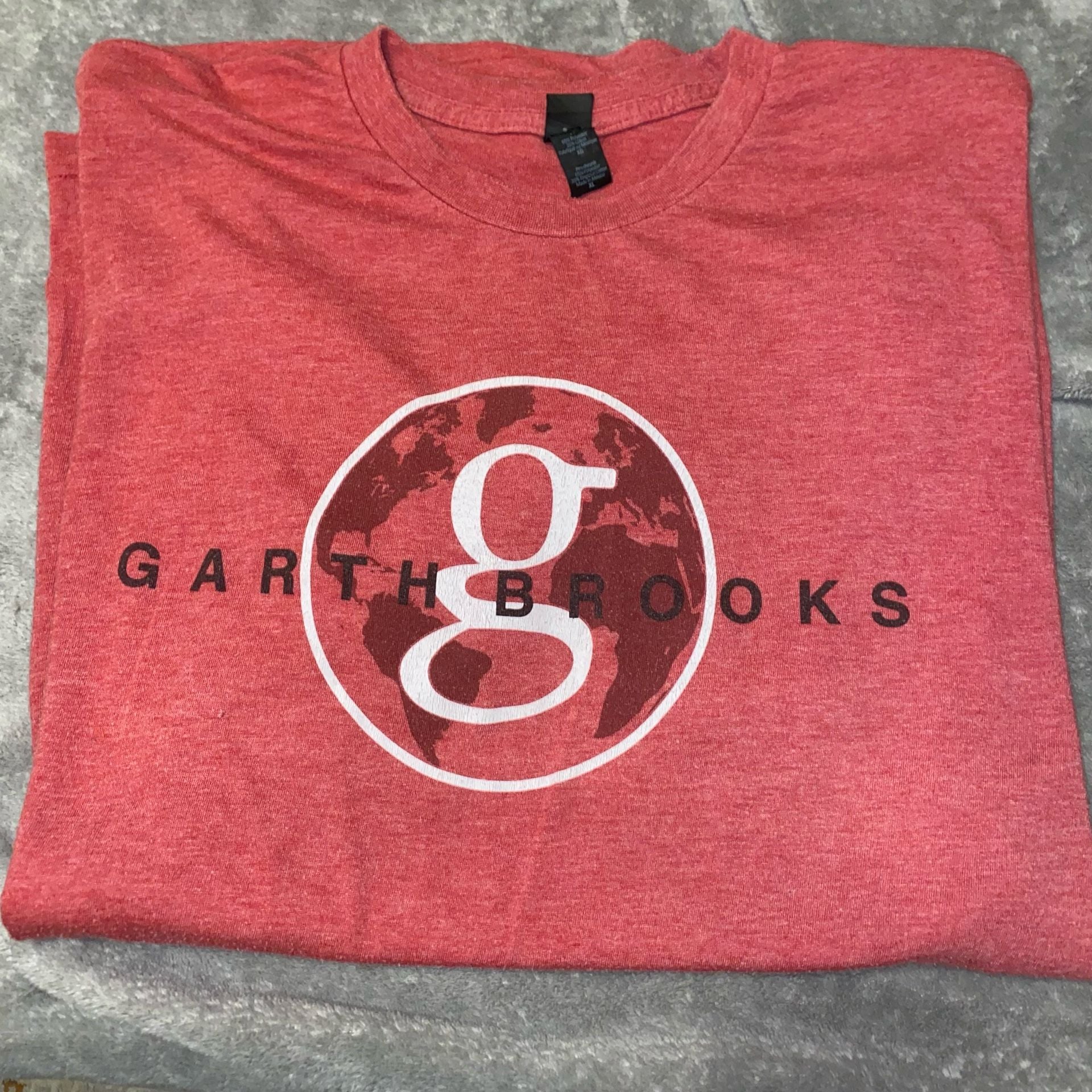 Tultex Garth Brooks World Tour T-Shirt Size XL Red Concert 2