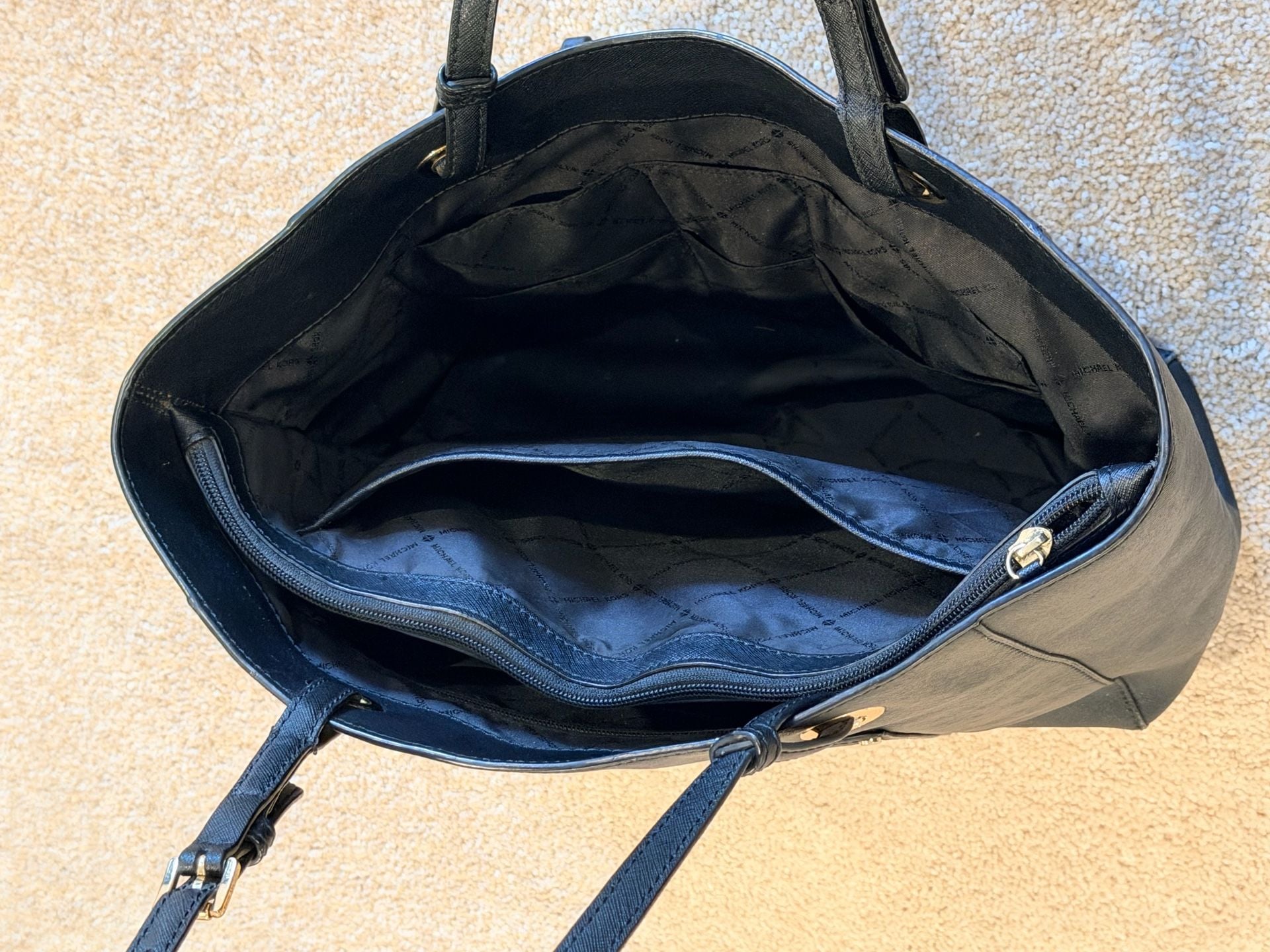 Michael Kors Walsh Saffiano Leather Tote Bag Black 9