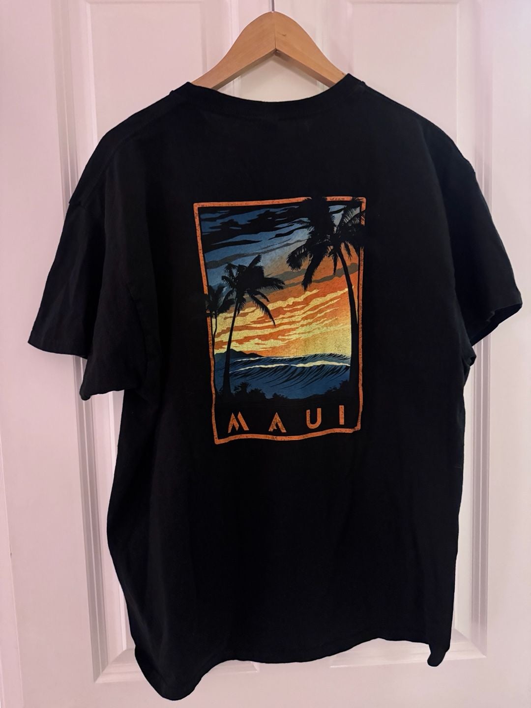 Gildan Maui Hawaii Sunset Palm Tree Graphic T-Shirt XL Black 3