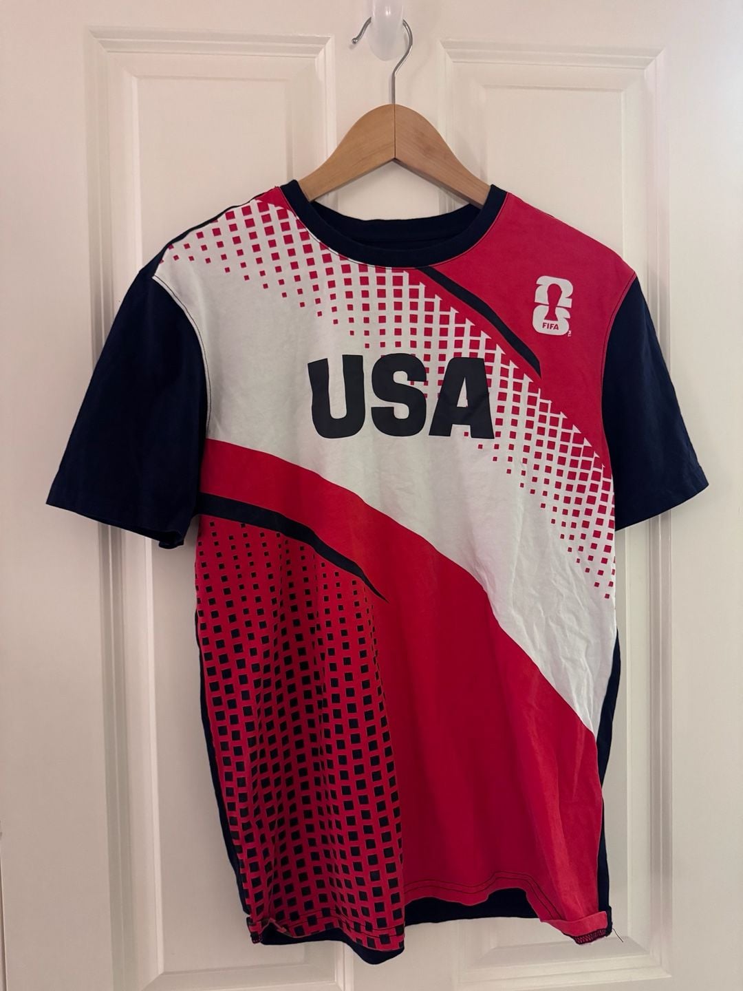 FIFA World Cup 2026 USA Graphic T-Shirt Size M Red White Blue 2