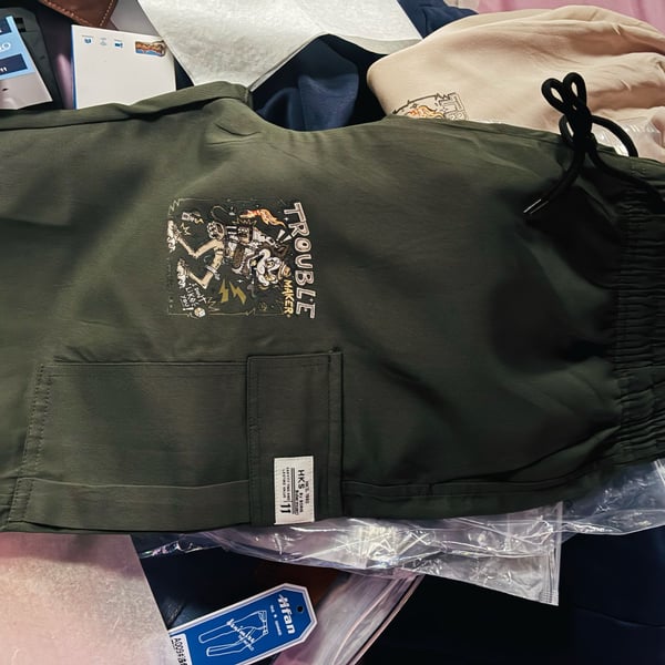 HKS Cargo Shorts Green Troublemaker Graphic