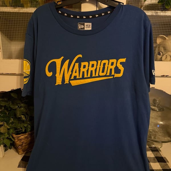 New Era Golden State Warriors T-Shirt Size L Blue Embroidered Logo