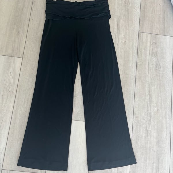 EDIKTED Wide Leg Foldover Pants (Women)