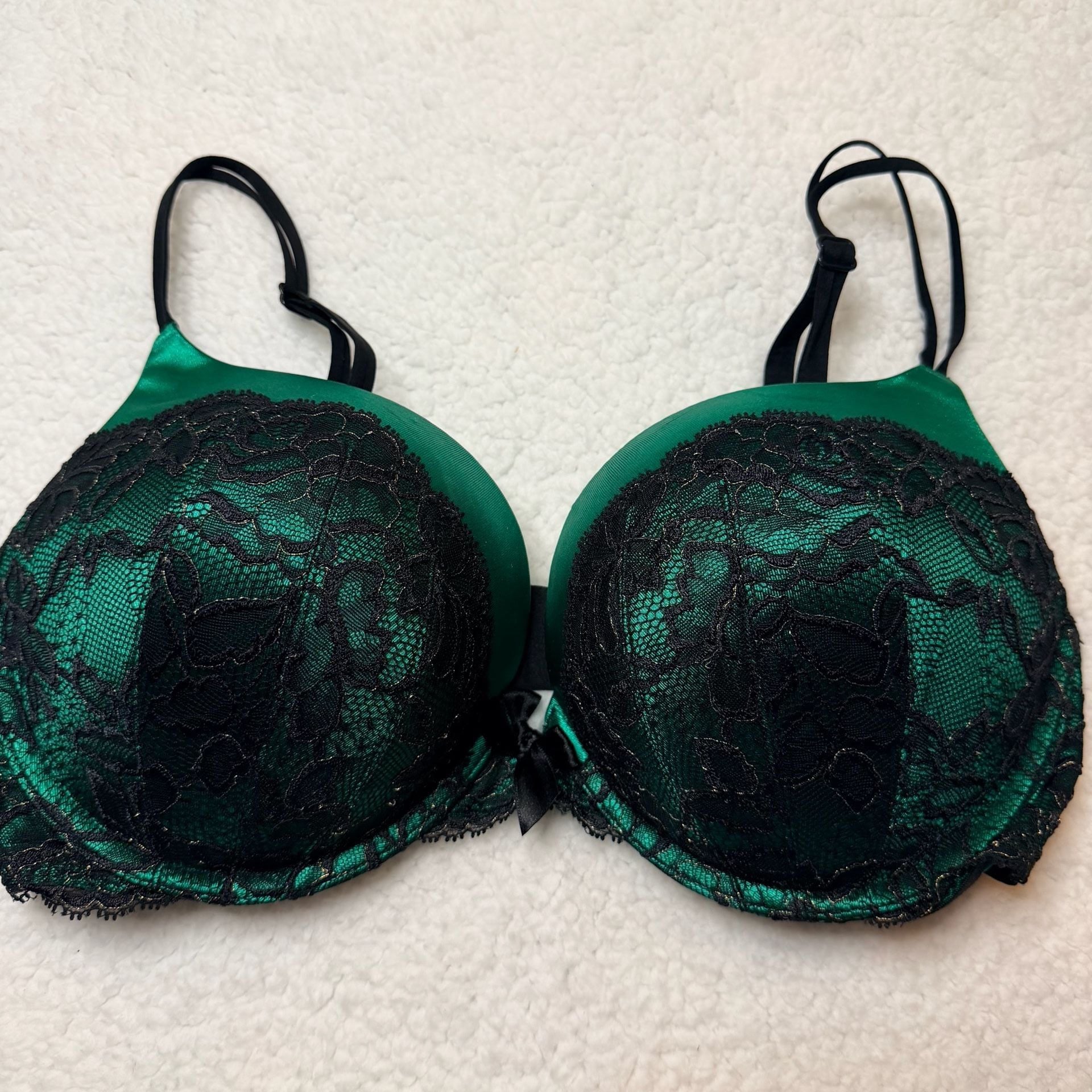 Victoria's Secret Very Sexy Plunge Size 36D Green 2