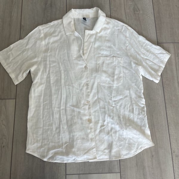 H&M Divided Short Sleeve Button Down Shirt Size S White Linen Blend