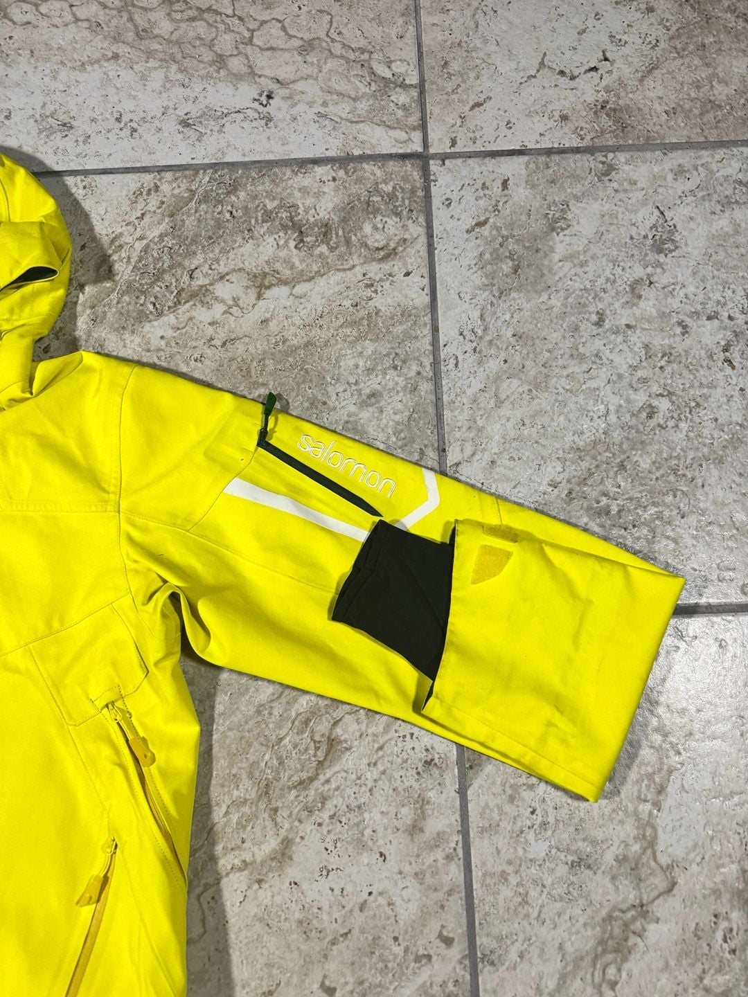 Salomon Ski Jacket Yellow 3