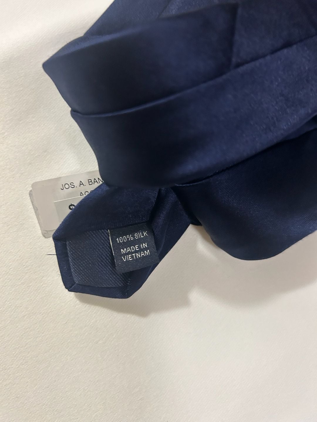 Jos. A. Bank Reserve Silk Necktie Navy Blue 4