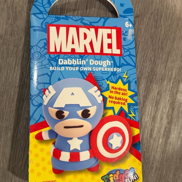 Marvel Dabblin' Dough Captain America