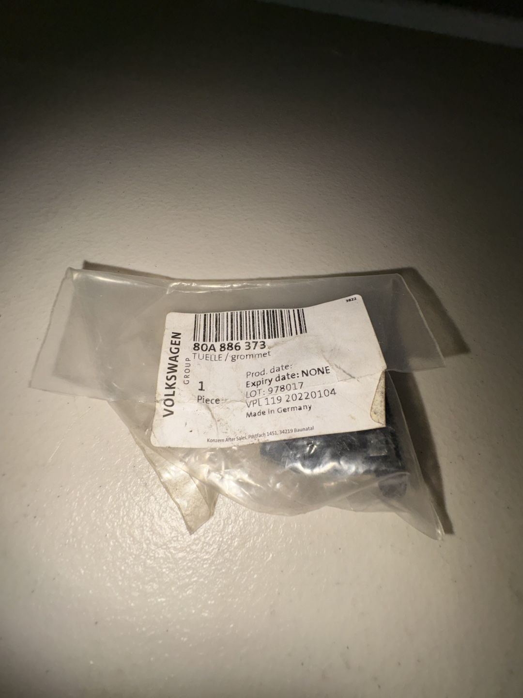 Volkswagen Grommet 80A 886 373 3