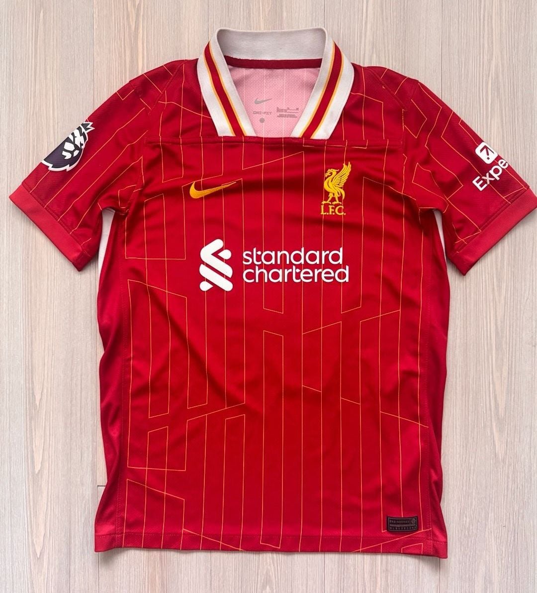 Nike Liverpool 2024/25 Home Jersey Size youth XL Red Soccer 2