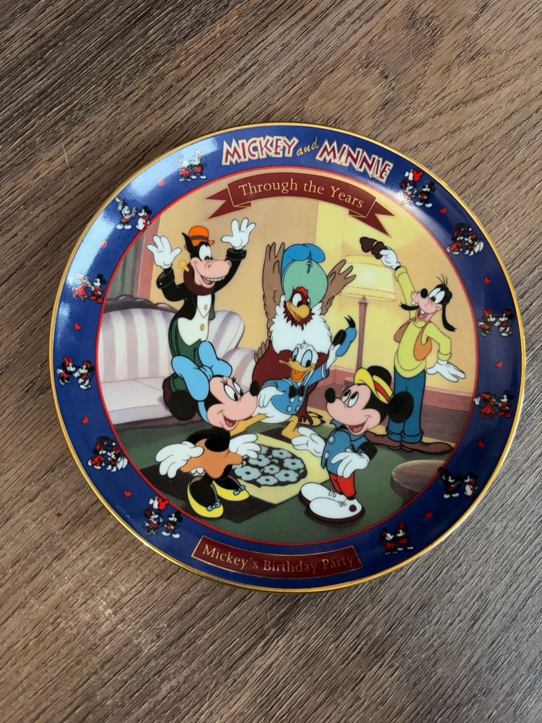The Bradford Exchange Mickey and Minnie Through the Years Collector Plate 1