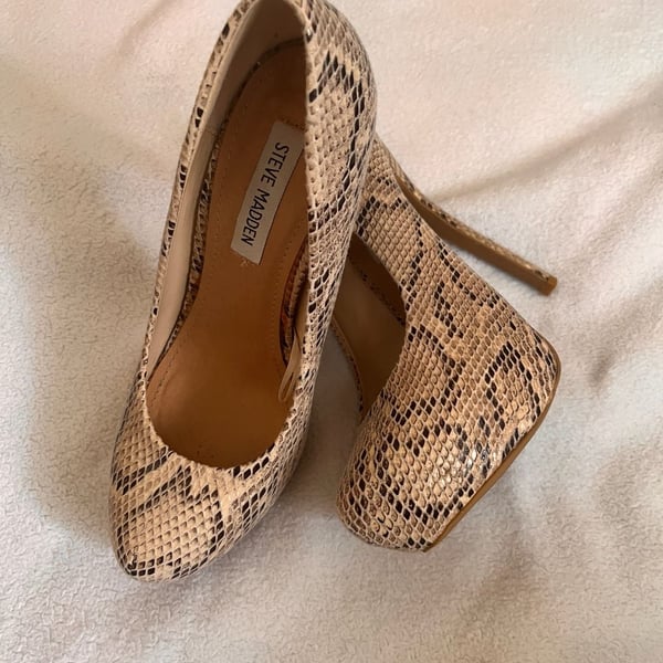 Steve Madden Snake Print Platform Stiletto Heels