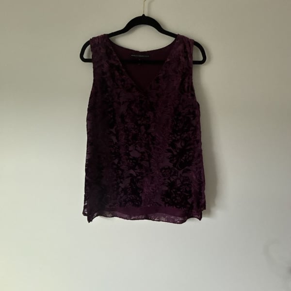 White House Black Market Velvet Burnout Tank Size 10 Purple Floral Shell Top
