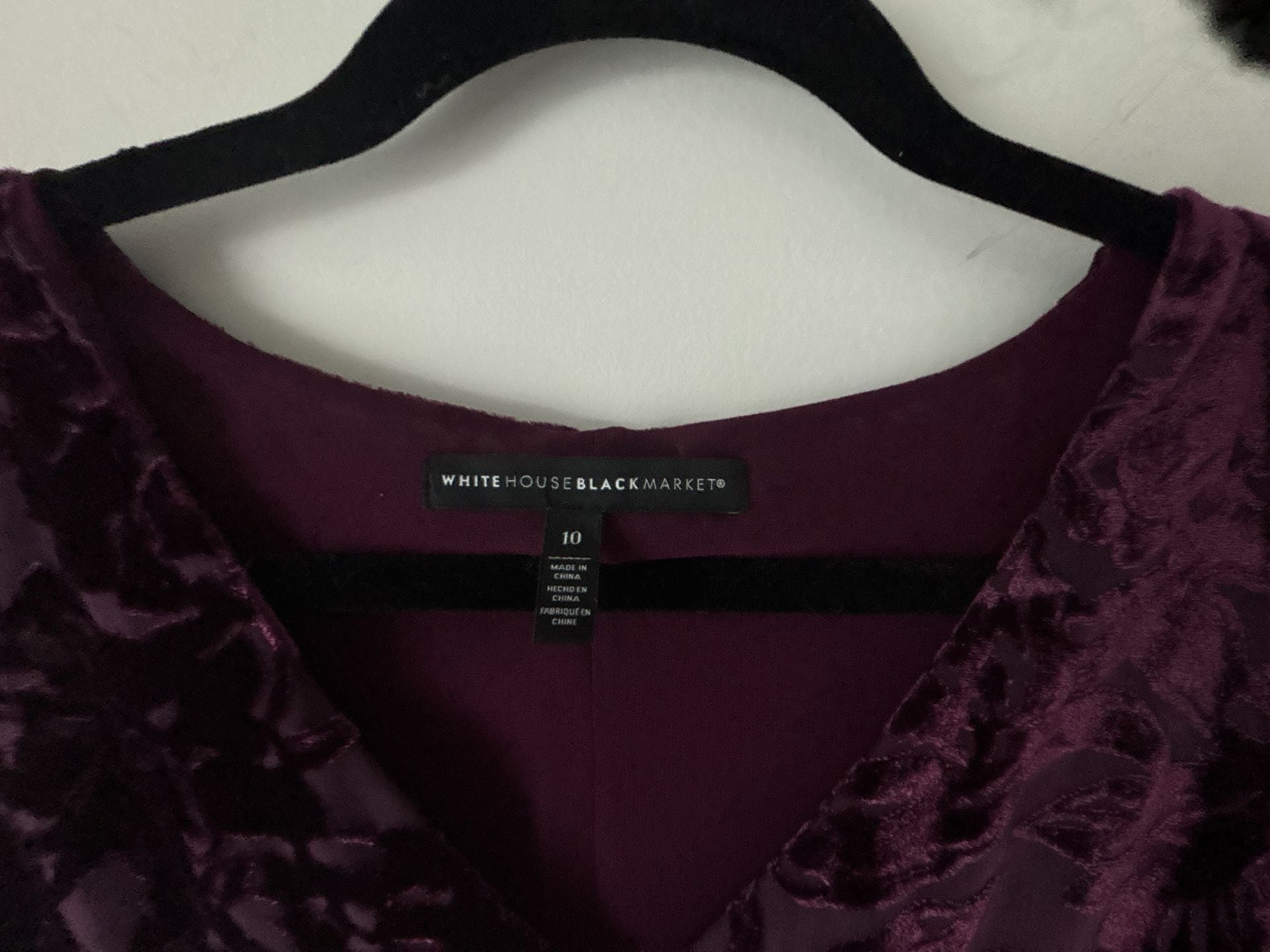 White House Black Market Velvet Burnout Tank Size 10 Purple Floral Shell Top 3