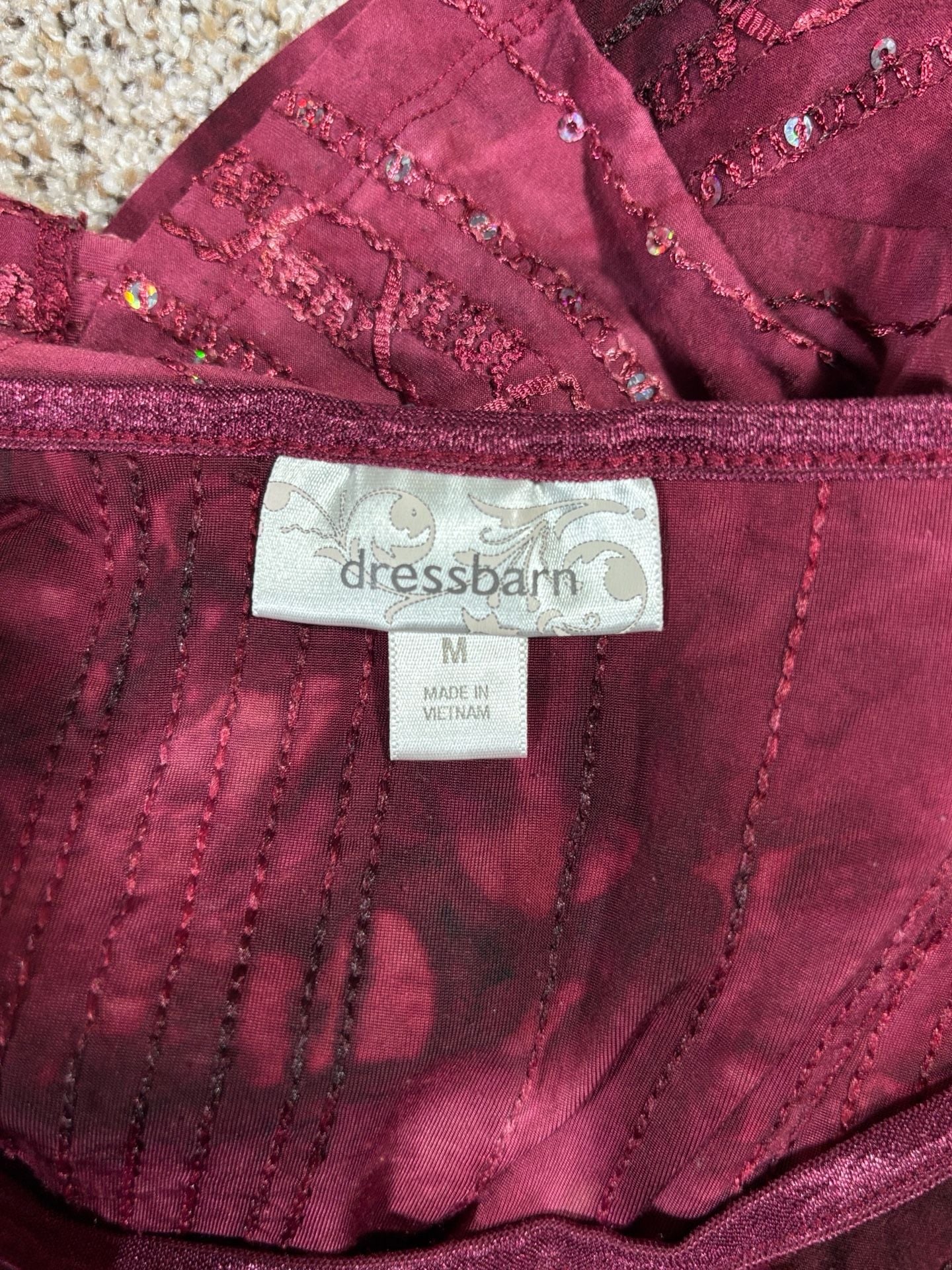 Dressbarn Embellished Top Size M Burgundy Sequin Blouse 146 6