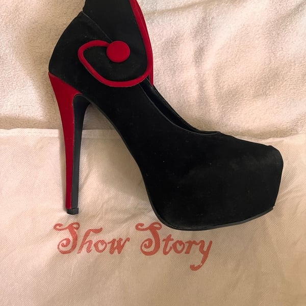 Show Story Platform Heels Black Red Faux Suede Stiletto