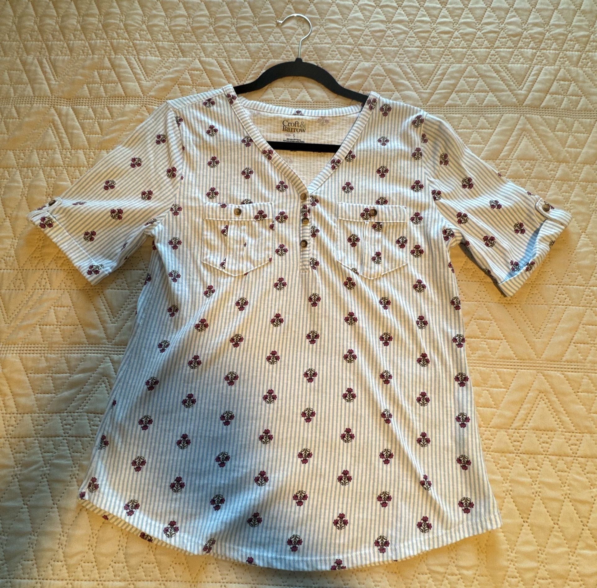 Croft & Barrow Floral Striped Top Size S Blue Button Front Pocket 2