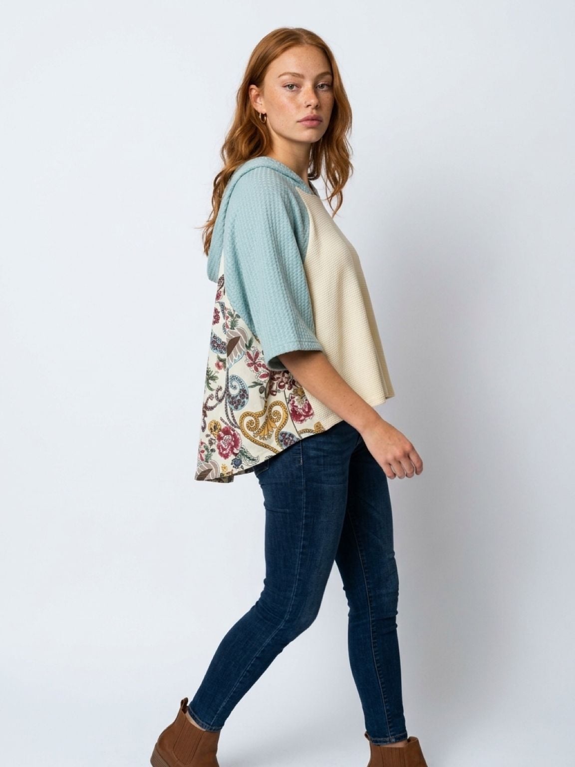 Umgee Waffle Knit Short Sleeve Hoodie Top with Floral Paisley Patchwork M 2