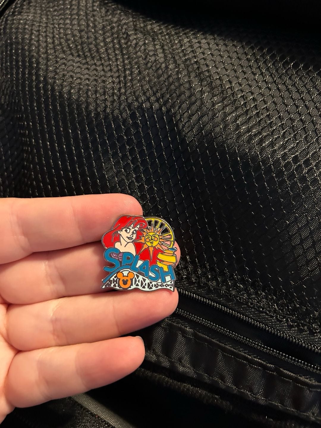 Disney Ariel Splash Hidden Mickey Little Mermaid Enamel Pin 1
