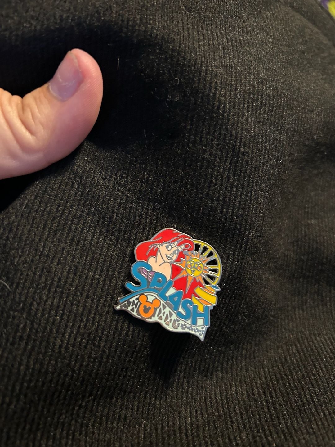 Disney Ariel Splash Hidden Mickey Little Mermaid Enamel Pin 2