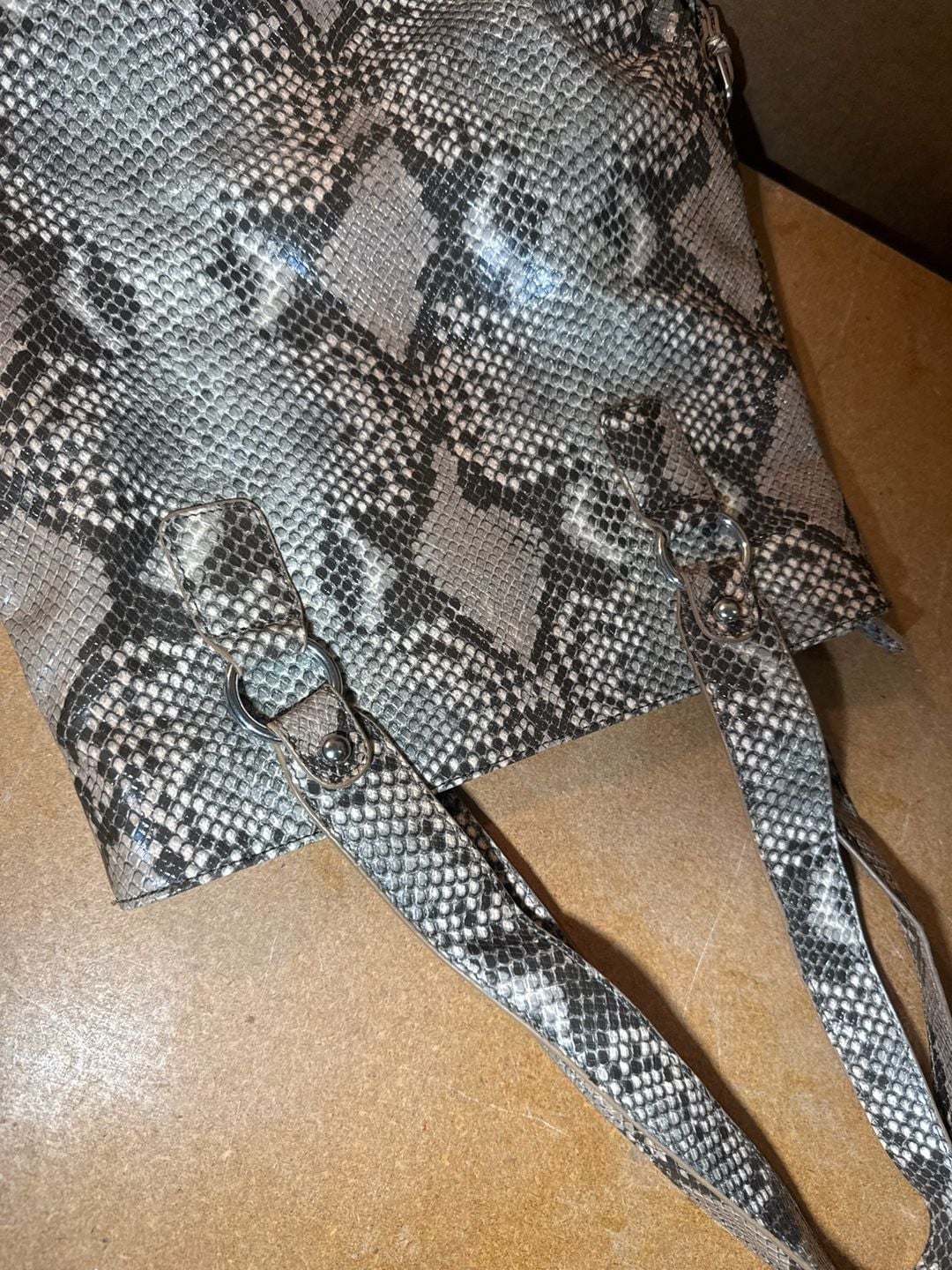 Style & Co Snake Print Faux Leather Tote Handbag Grey 8