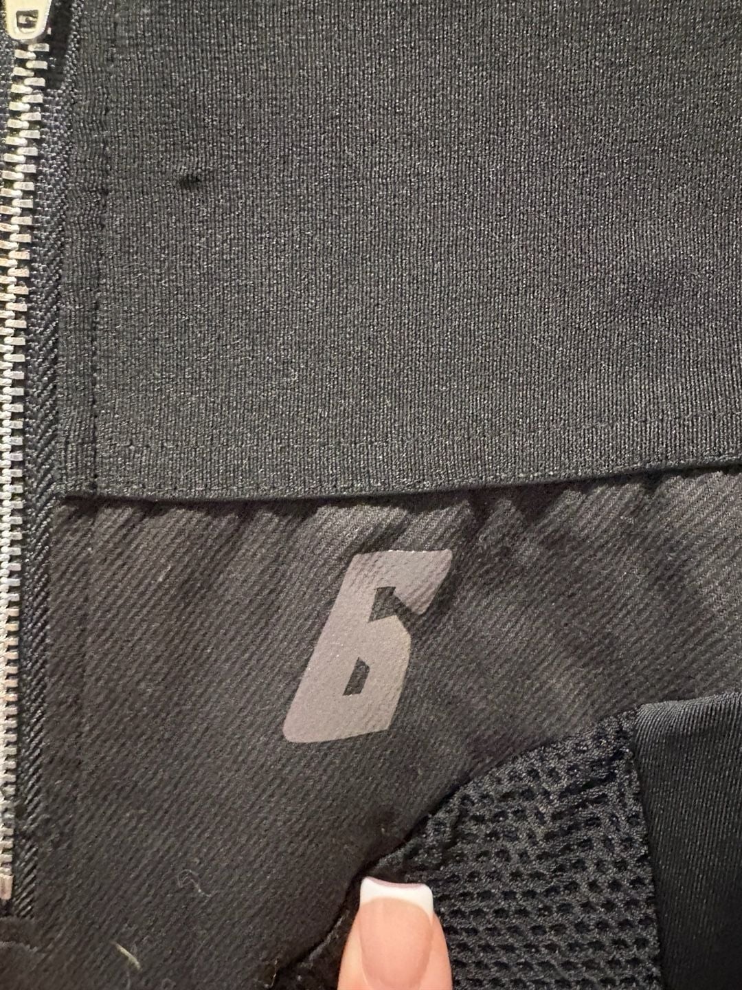 GSUWOO Stirrup Mesh Leggings Black 4