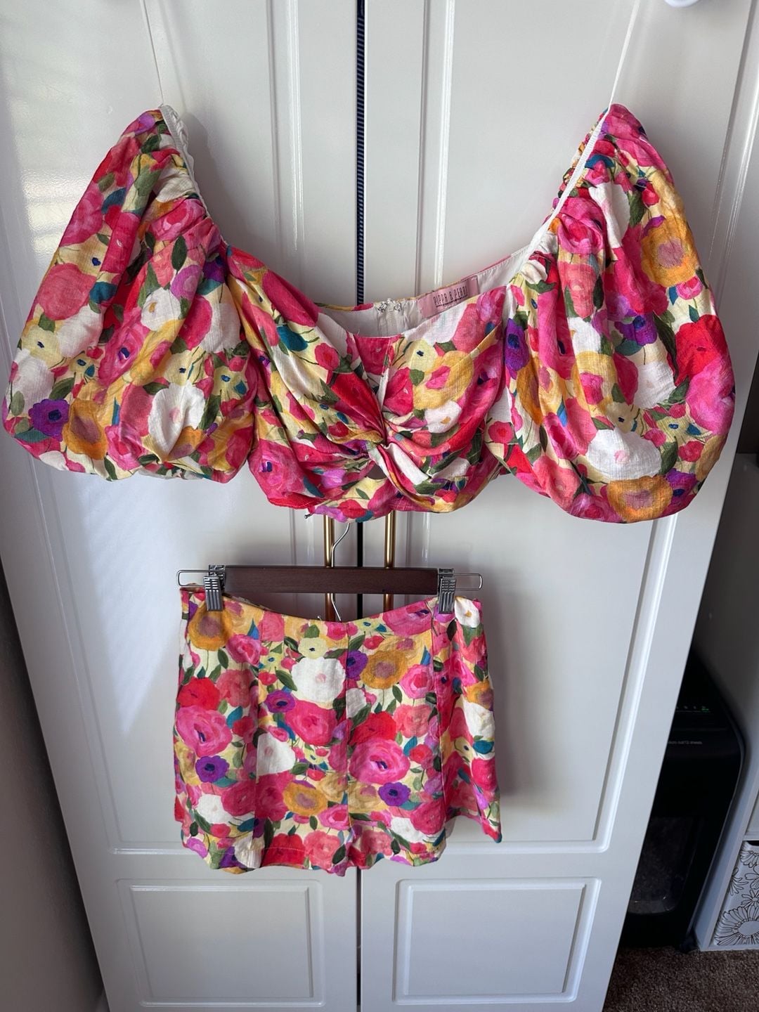 Pippa & Pearl Garden Party Puff Sleeve Short Set Size M Floral Crop Top 1