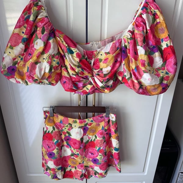 Pippa & Pearl Garden Party Puff Sleeve Short Set Size M Floral Crop Top