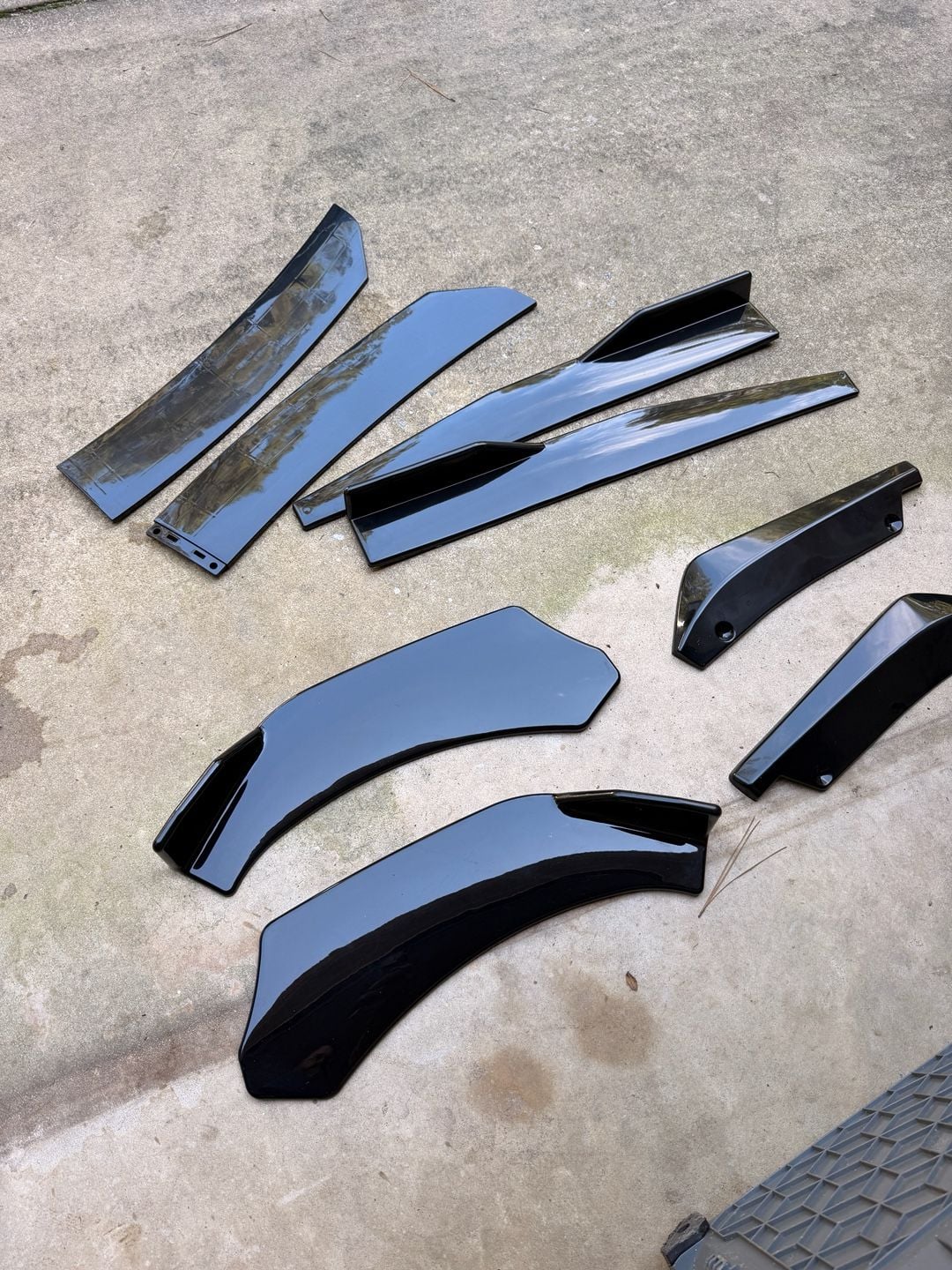 Universal Gloss Black Front Bumper Lip Spoiler Splitter Body Kit 4-Piece 2