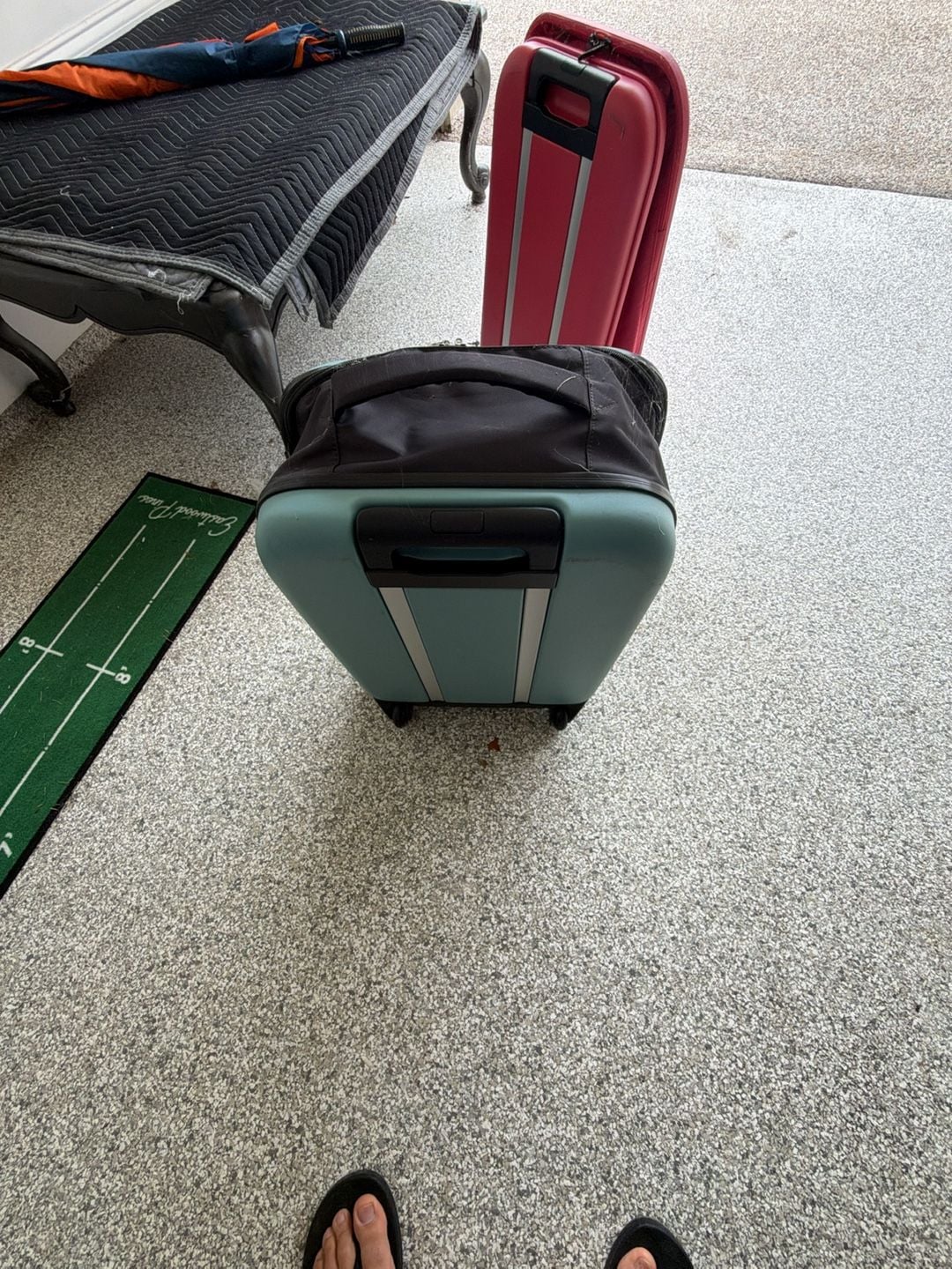 Rollink Flex Hybrid 21 Inch Carry-On Suitcase Mint Green 1