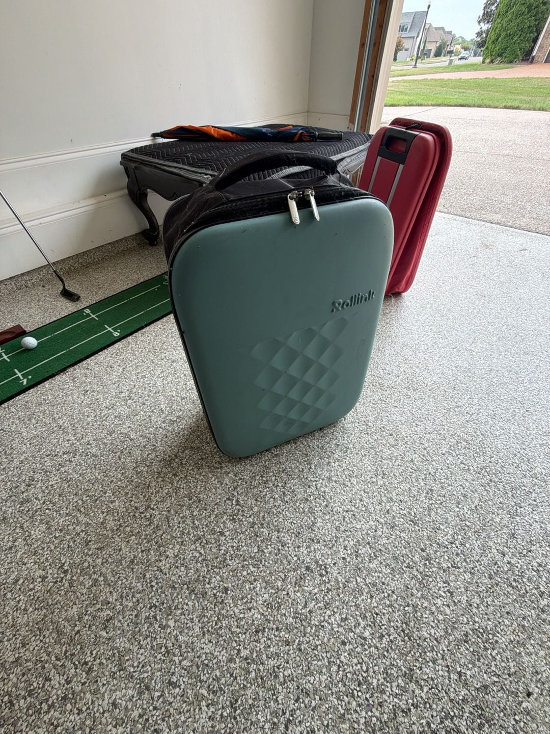 Rollink Flex Hybrid 21 Inch Carry-On Suitcase Mint Green 2