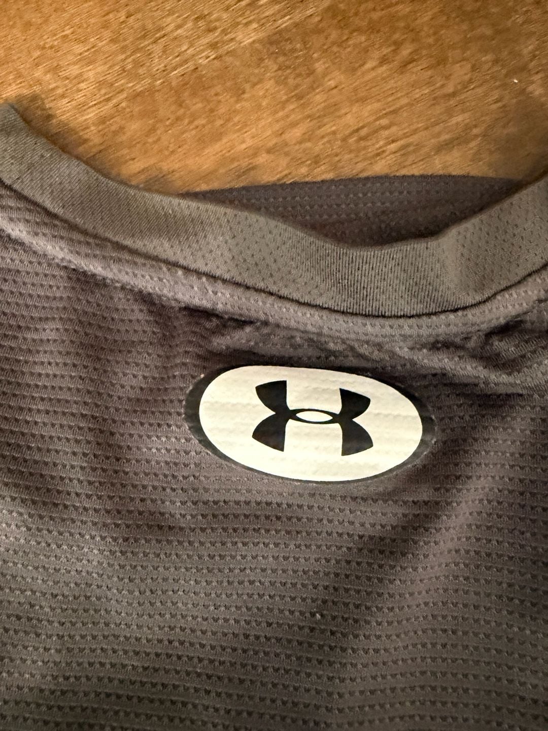 Under Armour HeatGear Fitted T-Shirt Size MD Gray Athletic Workout 3