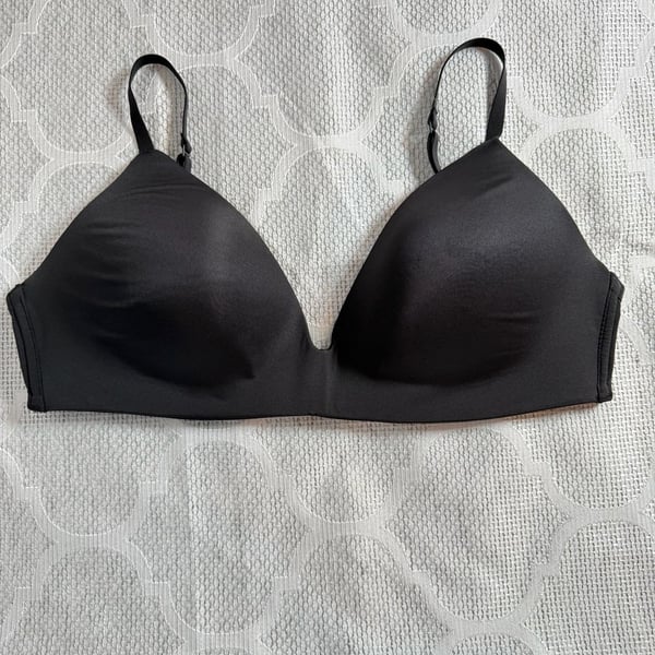 Skims Smooth Papped Bra Size 32DD Black