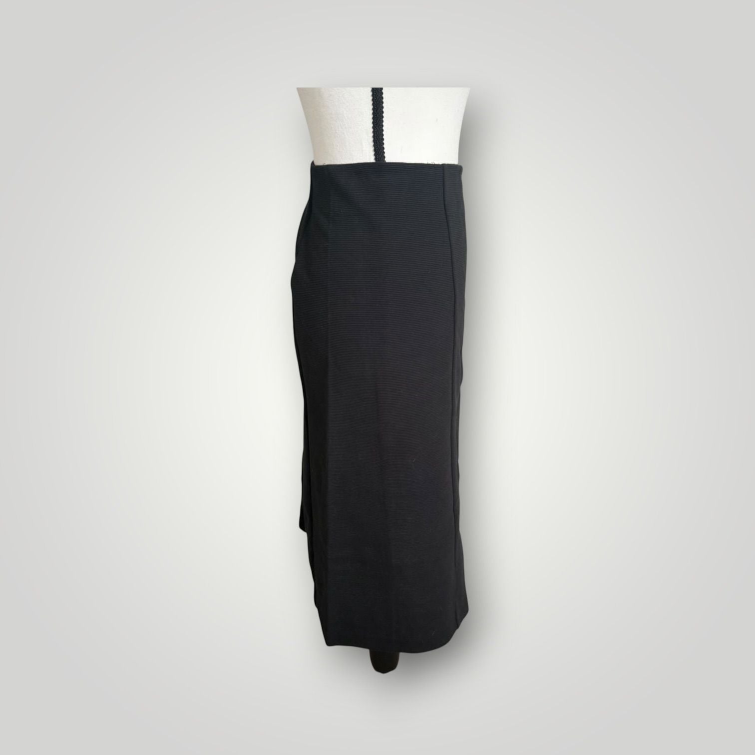 NWT Ann Taylor Loft A-Line Skirt Black Ribbed Knit Midi Pull-On Size S 4