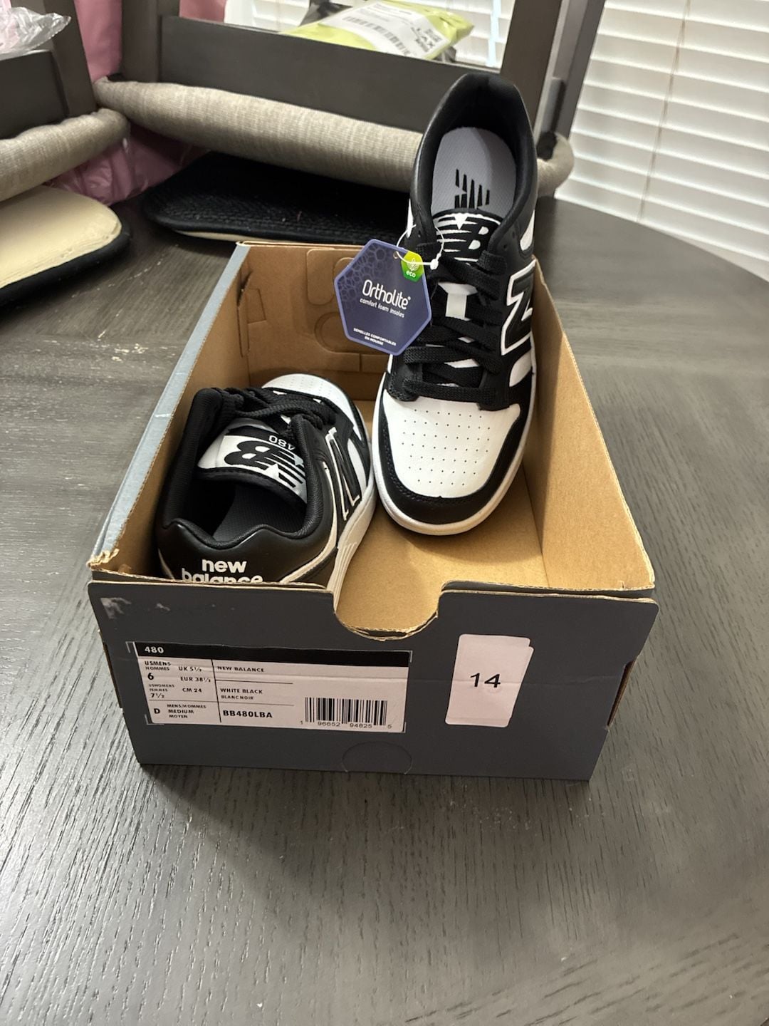 New Balance 480 Size 6 White Black Leather Sneakers BB480LBA 2