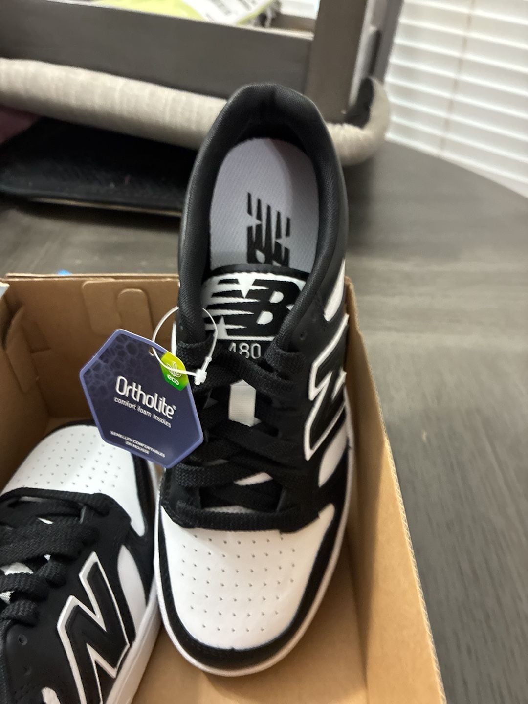 New Balance 480 Size 6 White Black Leather Sneakers BB480LBA 4