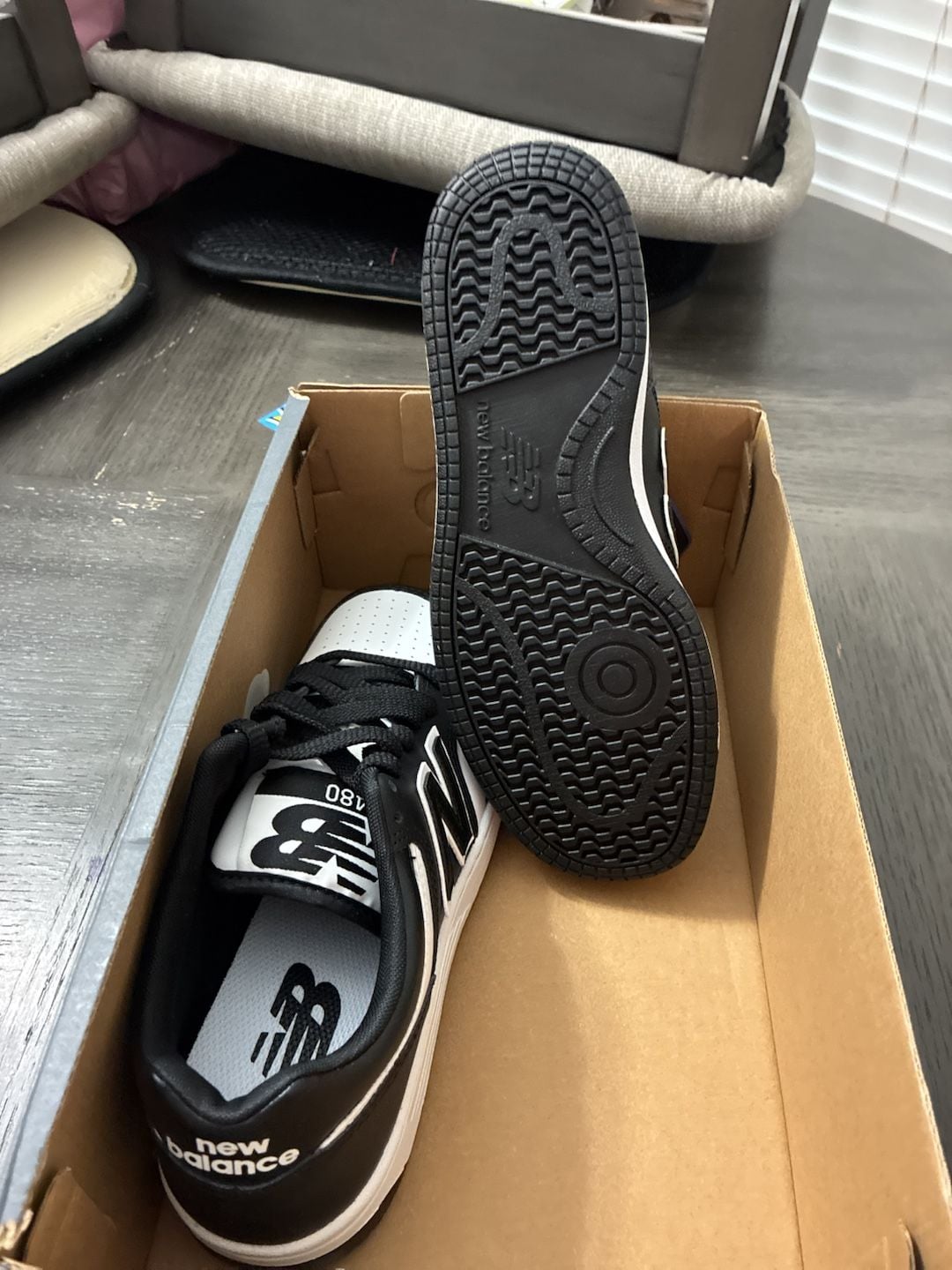 New Balance 480 Size 6 White Black Leather Sneakers BB480LBA 6