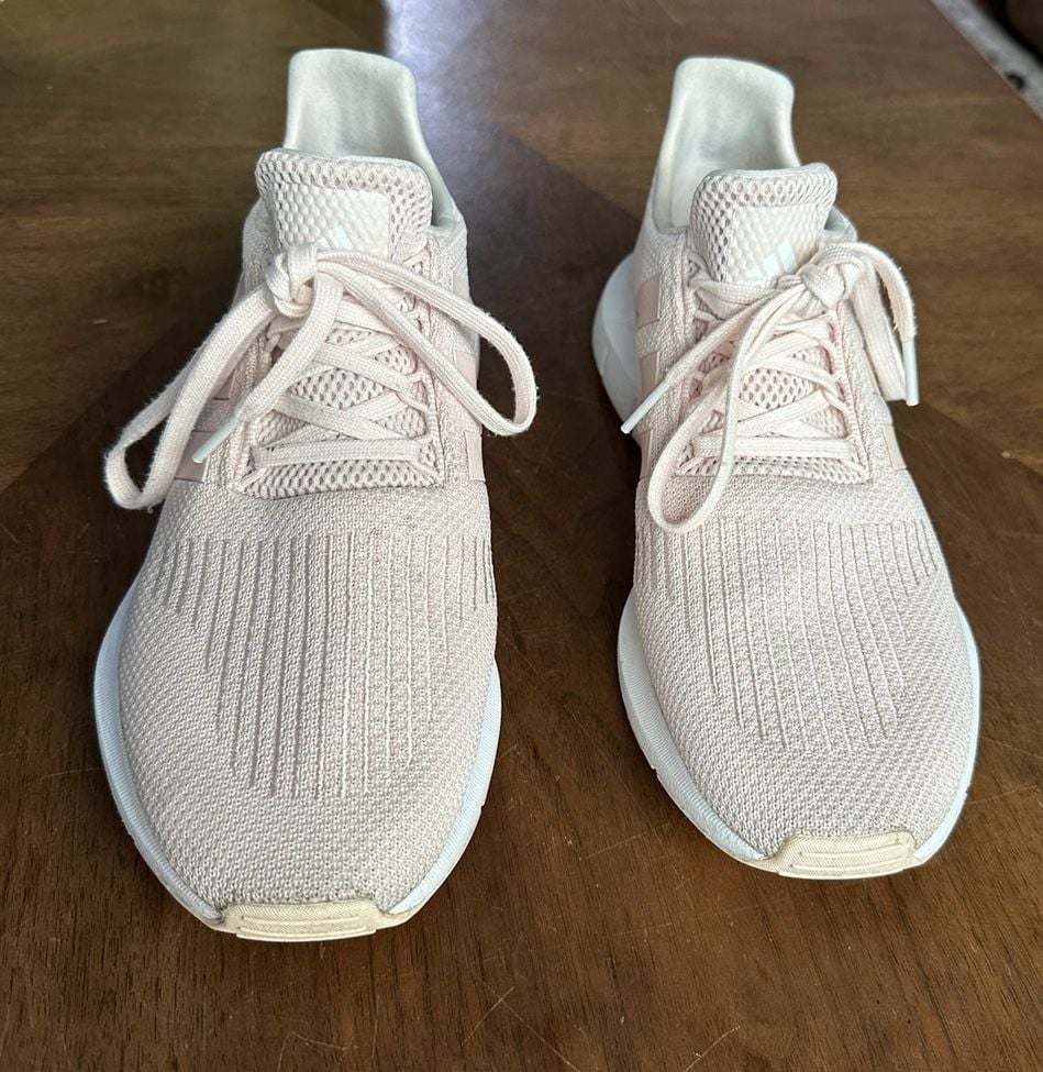 Adidas Swift Run 1.0 Sneakers Pink White 3
