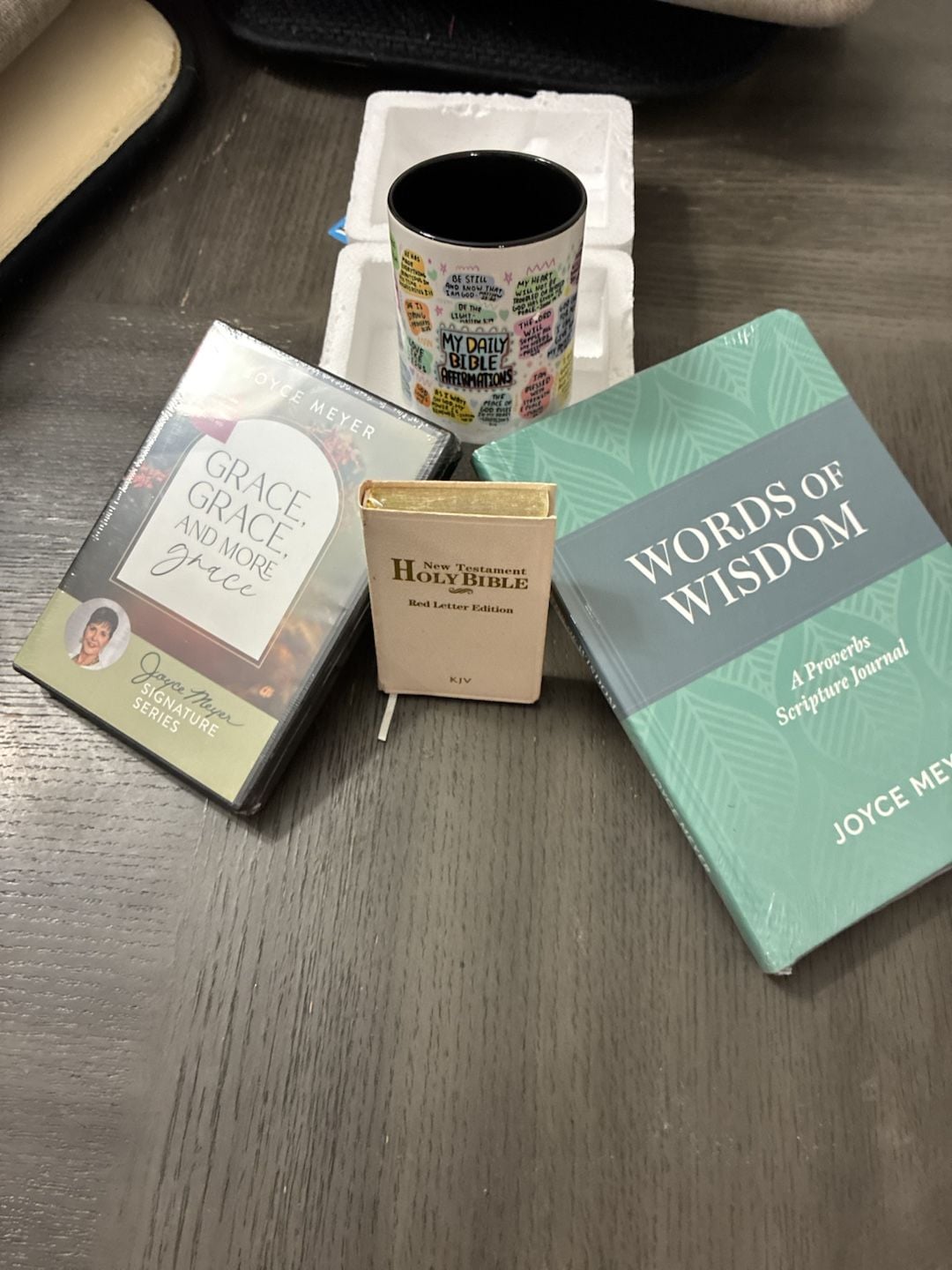 Joyce Meyer Bundle Gift Set (English) 6