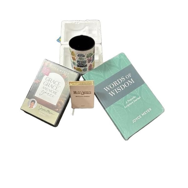 Joyce Meyer Bundle Gift Set (English)
