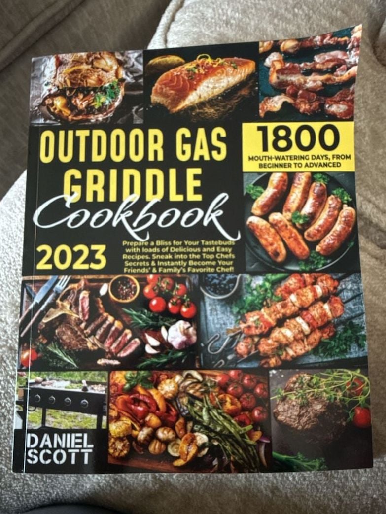 Daniel Scott Outdoor Gas Griddle Cookbook 2023 Paperback 1