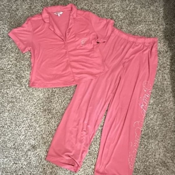 Juicy Couture Pajama Set Size M Pink Rhinestone Short Sleeve Pants