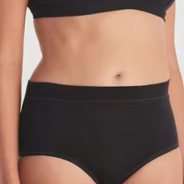 Nyssa Fourthwear Postpartum Recovery Underwear and Bralette Set Jet Black XS/S
