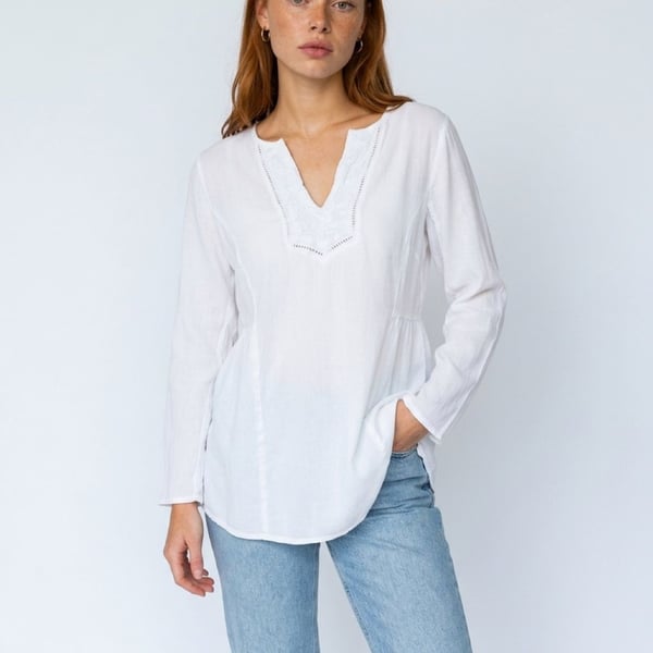 Gorgeous Lilly Pulitzer White Embroidered Peplum Tunic Top Size L