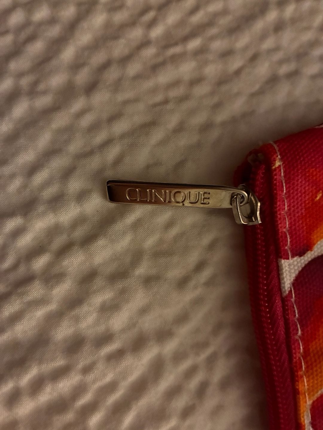 Clinique Poppy Floral Cosmetic Bag Red White Ladybug Lining 4