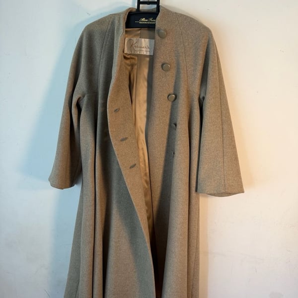 Kramer's New Haven Vintage Wool Swing Coat Tan