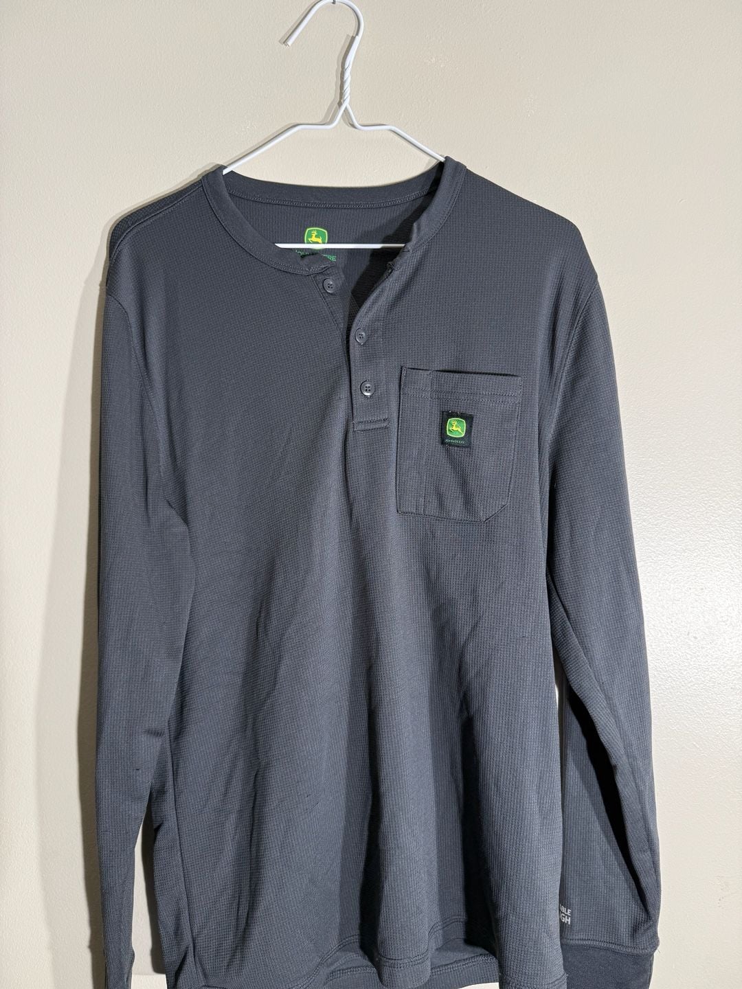 John Deere Henley Thermal Shirt Size M Dark Gray Long Sleeve Pocket 2