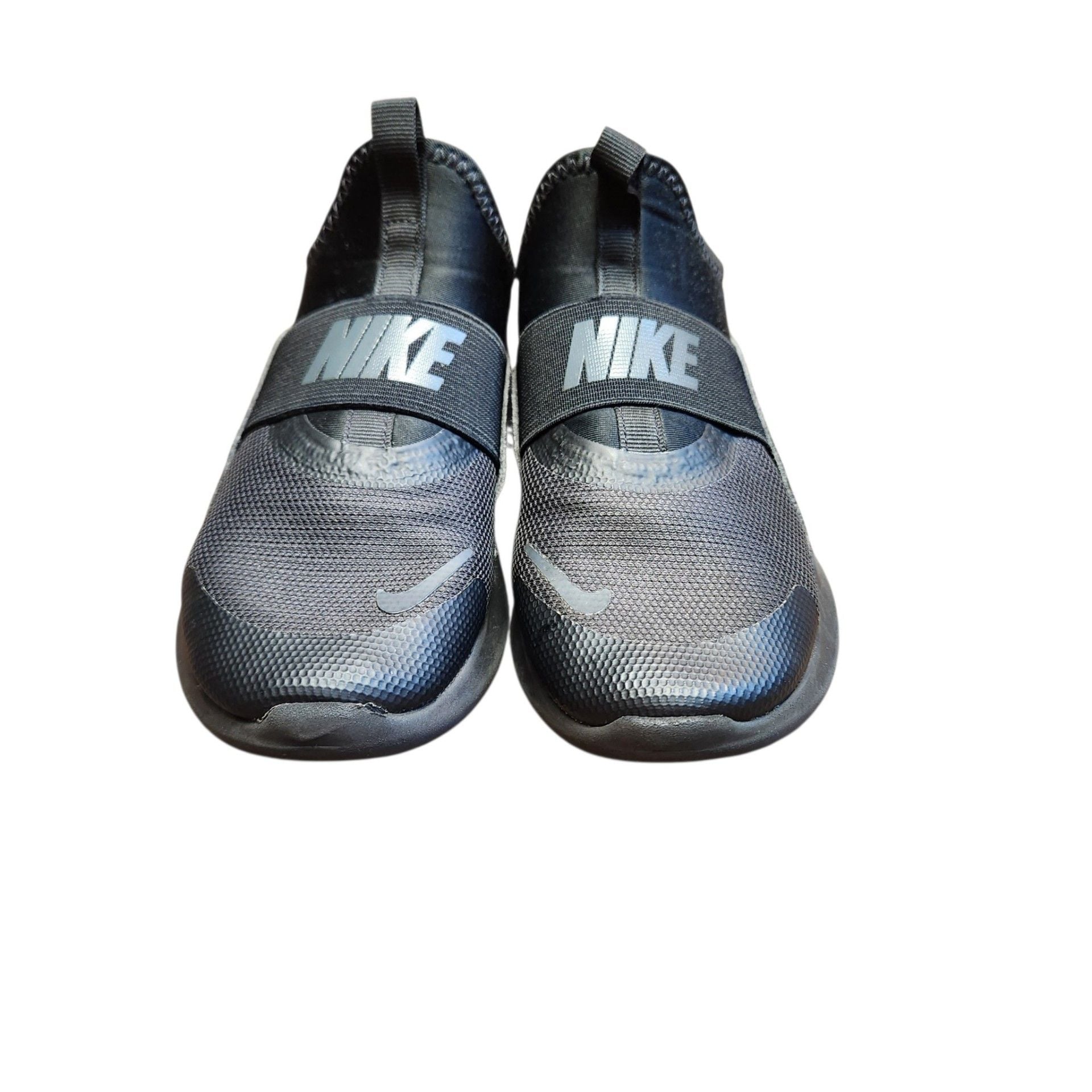 Nike Flex Runner 4 Size 13.5C Black Slip-On Sneakers 7