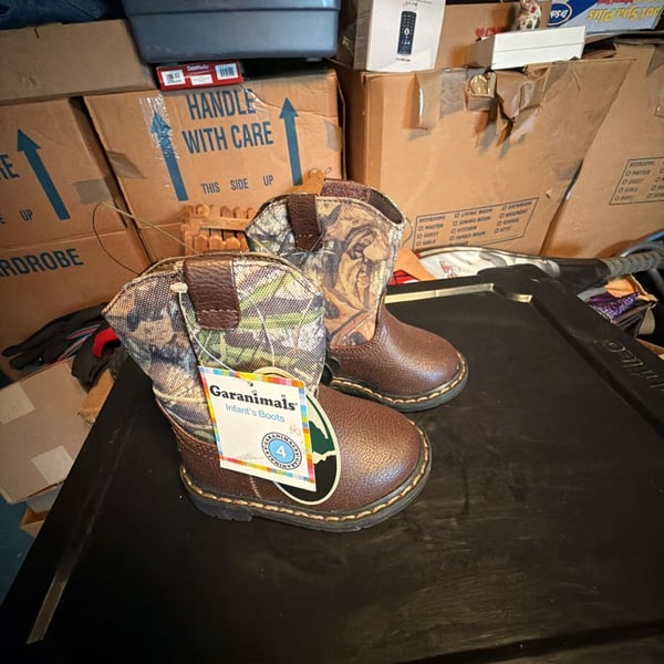 Garanimals Infant's Boots Size 4 Camo Brown