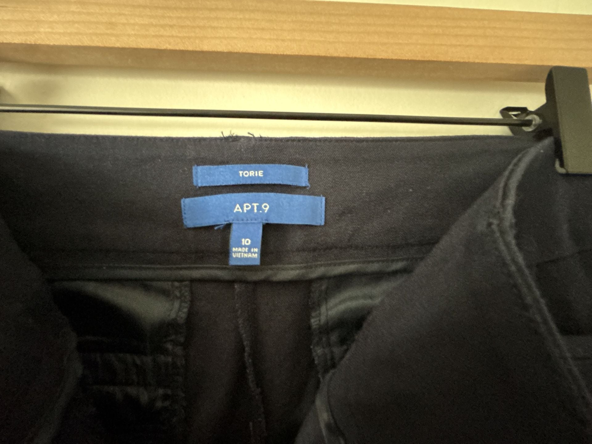 Apt. 9 Torie Slim Pants Size 10 Navy Blue Stretch Cotton Crop 3
